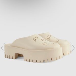 Authentic Gucci rubber GG CLOGS in Mystic White size 39